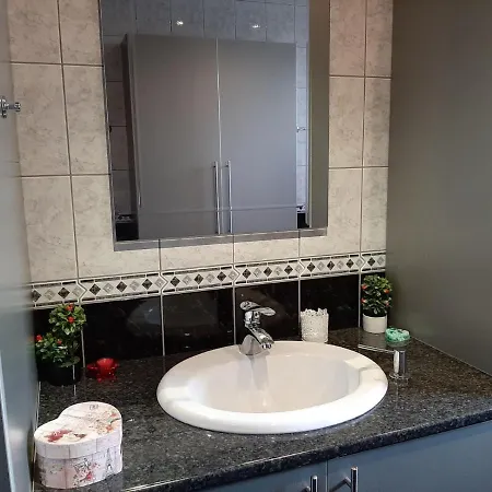 Paris De Lux Centar Apartman *